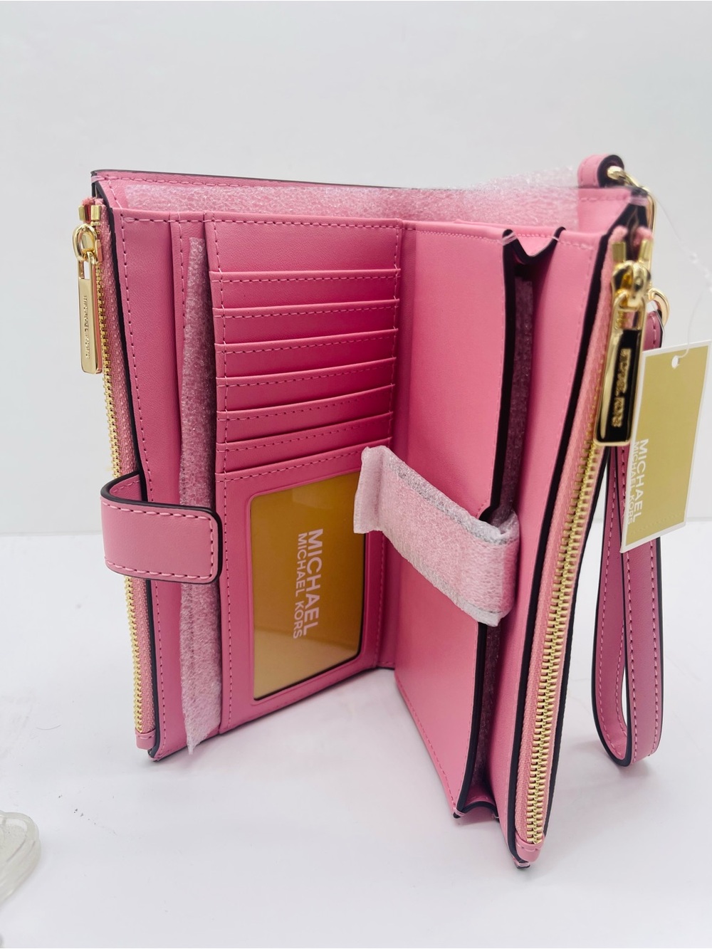 Michael Kors Jet Set Lg Double Zip Ombré Sign Logo Wristlet Wallet Carnation 
NW - Picture 16 of 16